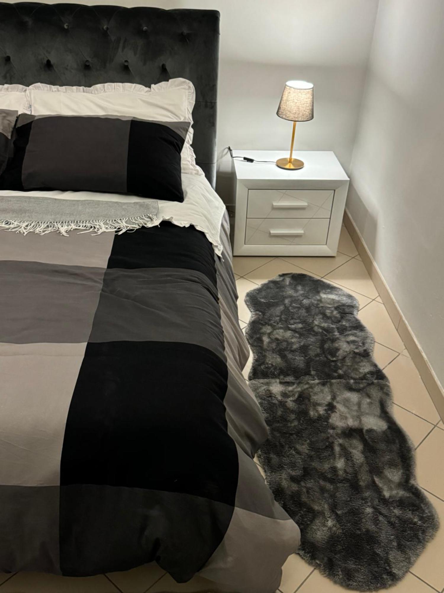 Santa Croce Moon Apartment